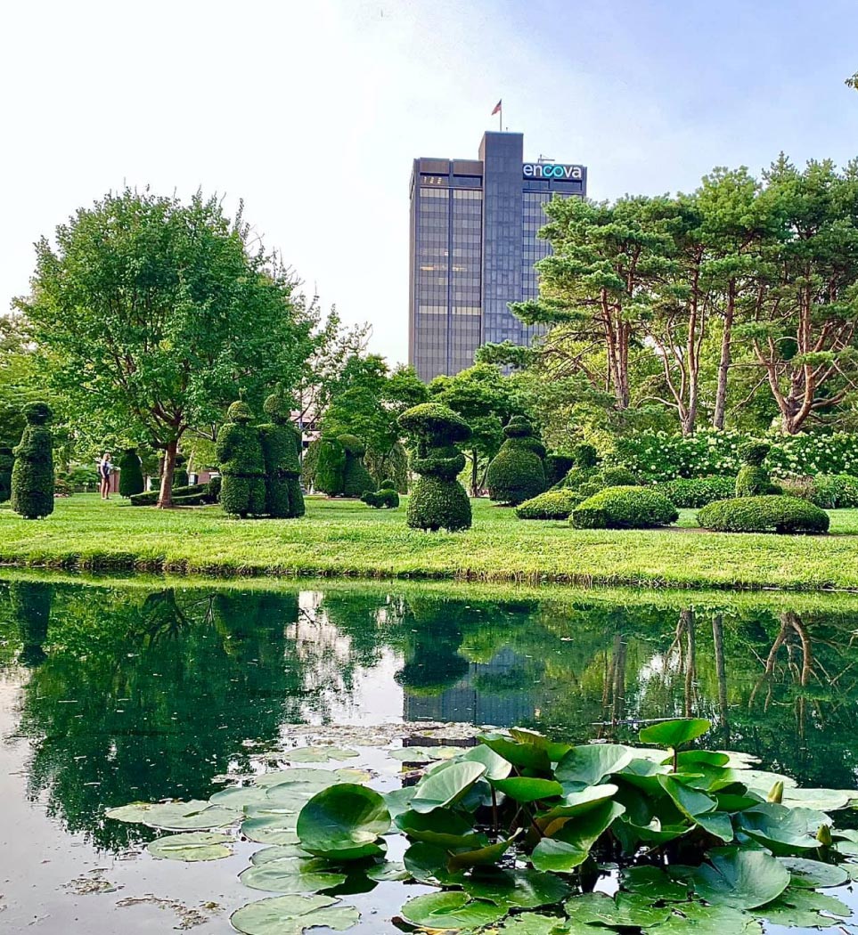 The Topiary Mansion Experience The Topiary Mansion Experience
